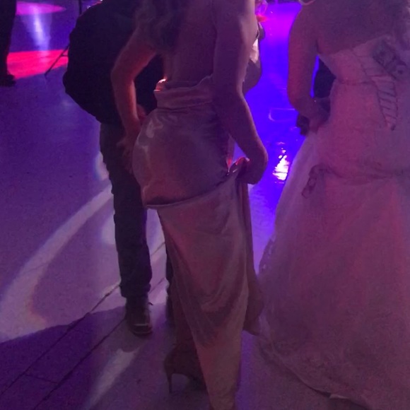 House of CB Dress 🚫🔴SOLD‼️🔴🚫 - Picture 5 of 7